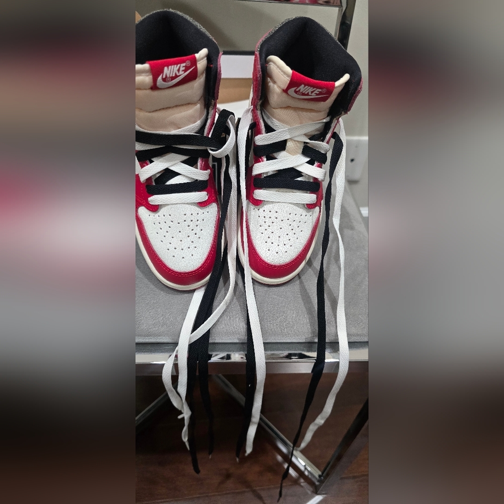 Air Jordan 1 High OG GS “Lost and Found" kids size 13